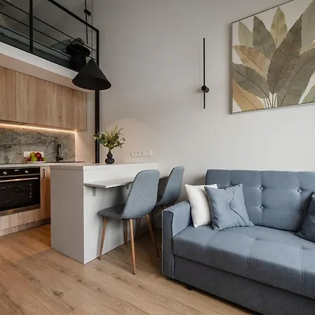 Loft 13 Apartment
